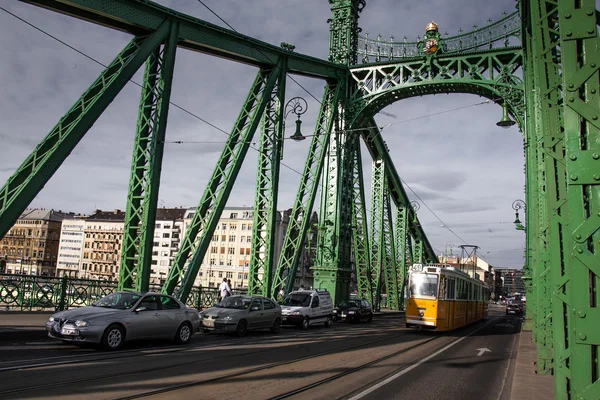 Budapest la capitale dell'Ungheria attraversata dal Danubio — Foto Stock