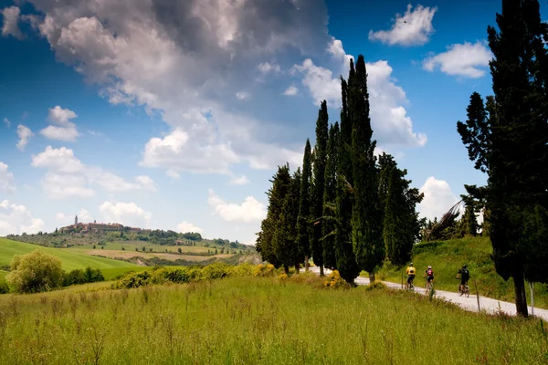 Val d'Orcia, Siena, Toskana, İtalya - gezi dağ bisikleti