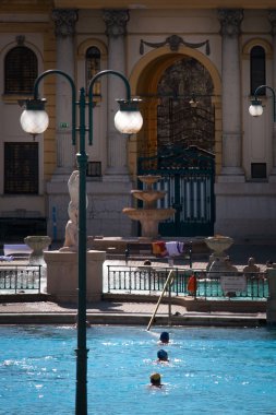 Budapeşte Macaristan'ın başkenti tarafından Tuna nehri geçti.