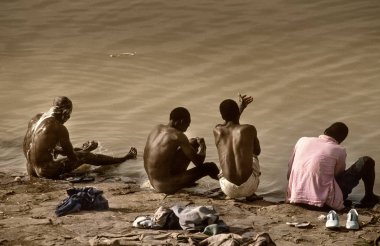 Mopti, Mali, Afrika - Ba birleştiği şehrin bağlantı noktası
