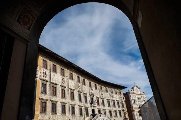 Pisa, Toscana, Itália - Praça dos Cavaleiros — Fotografia de Stock