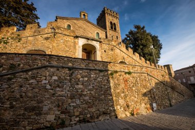 Castagneto Carducci, Livorno, İtalya - Gherardesca Kalesi 