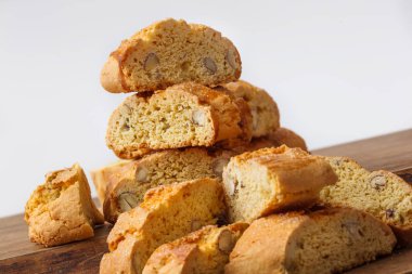 Tatlı bisküvi cantuccini badem ile