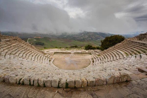 Ελληνικό Θέατρο του Segesta, ιστορικό ορόσημο στη Σικελία, Ιταλία — Φωτογραφία Αρχείου