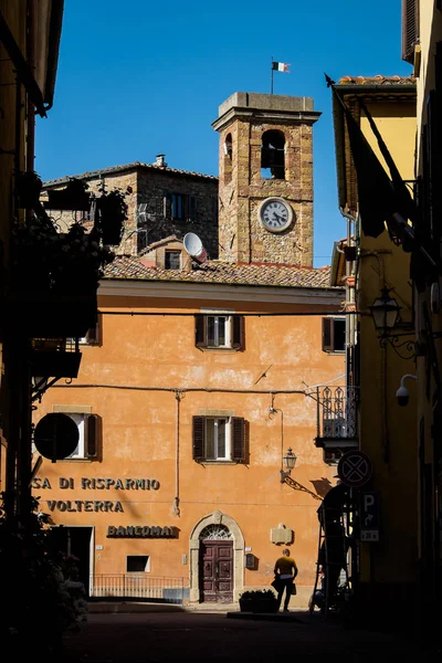 GUARDISTALLO, Pisa, Italia - 23 de abril de 2017: Jamón histórico de Toscana —  Fotos de Stock