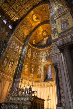 Monreale İtalya - Ekim 13, 2009: İç katedral 