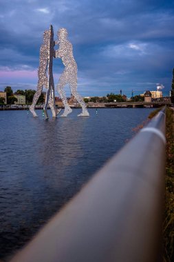 Berlin, Almanya - 20 Eylül 2015: Molekül erkekler de Berlin