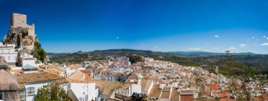 Olvera Cadiz Eyaleti, Andalucia, güneyli beyaz bir köydür