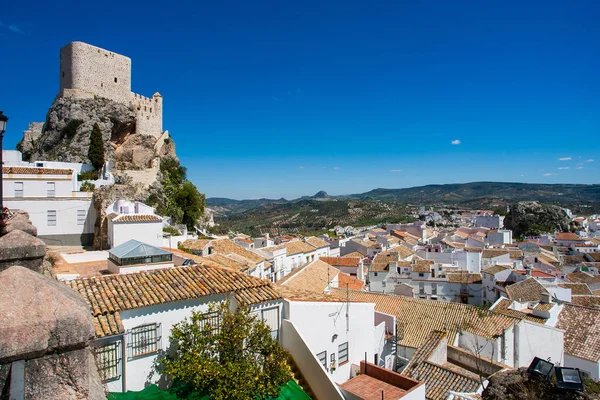 Olvera é uma vila na província de Cádiz, Andaluzia, Sul — Fotografia de Stock