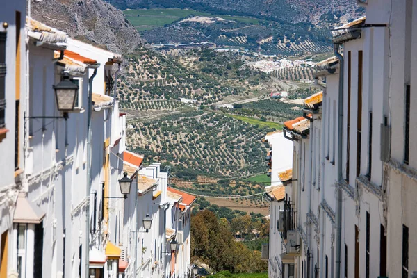 Олвер є білий селі в провінції Кадіс, Андалусія, Південний — стокове фото