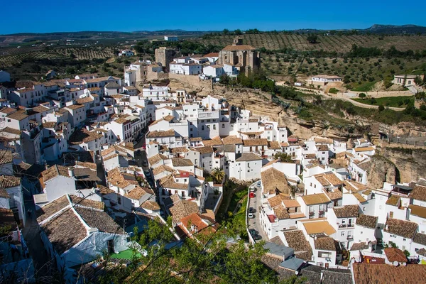 Setenil de las Bodegas, província de Cádiz, Andaluzia, Espanha — Fotografia de Stock