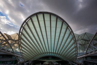 Lisbon, Portekiz - Oriente istasyonu (Gare Oriente Modern mimari)