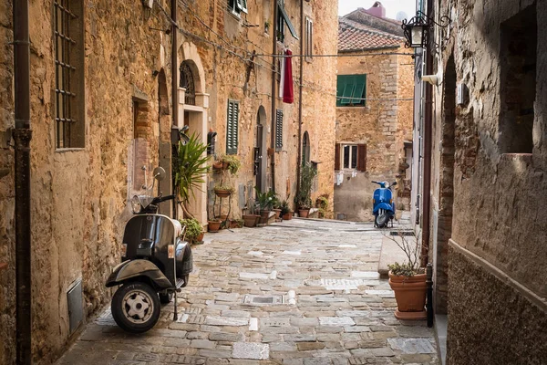 Campiglia Marittima, Província de Livorno, Toscana, Itália — Fotografia de Stock