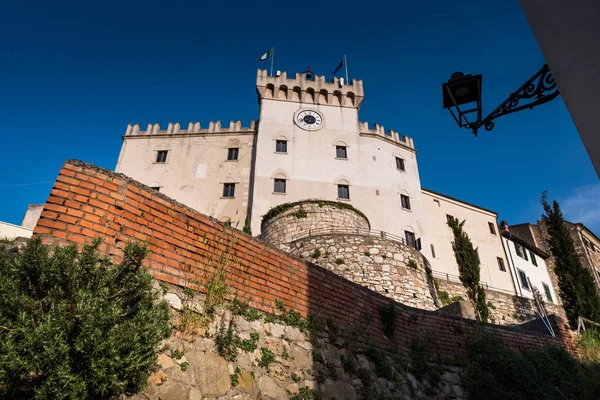 Rosignano Marittimo, Toskánsko, Livorno - hrad — Stock fotografie