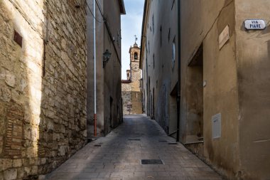 Bibbona Val di Cecina, Livorno, Toskana, İtalya - PARI için