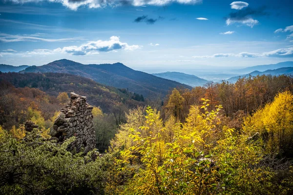 Trekking da Pontito a Penna di Lucchio, Lucca - Toscana — Foto Stock