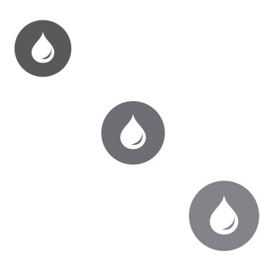 Üç renkli yakıt damlacıkları silueti c olarak stilize simgesi