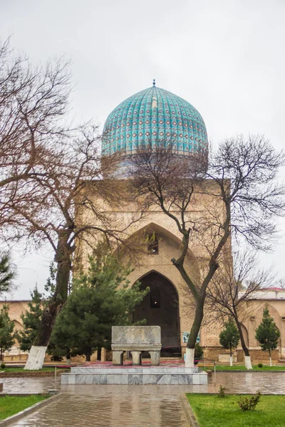 Бібі Khanym мечеть, Самарканд, Узбекистан. Світова спадщина ЮНЕСКО — стокове фото