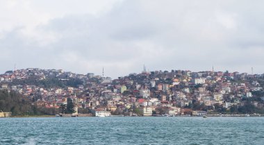 Istanbul ve Boğaz'ın, Türkiye'nin görünümünü. Deniz açık şehir evleri