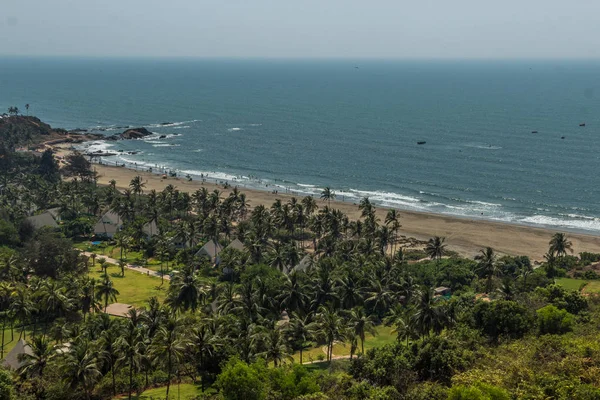 Vagator Beach, Chapora fort Kuzey Goa, Hindistan dan havadan görünümü