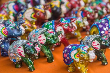 Hediyelik eşya Arambol ana yol, Kuzey Goa, Hindistan