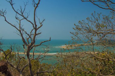 Shiroda plaj Maharashtra, Hindistan devlet. Redi görünümünden