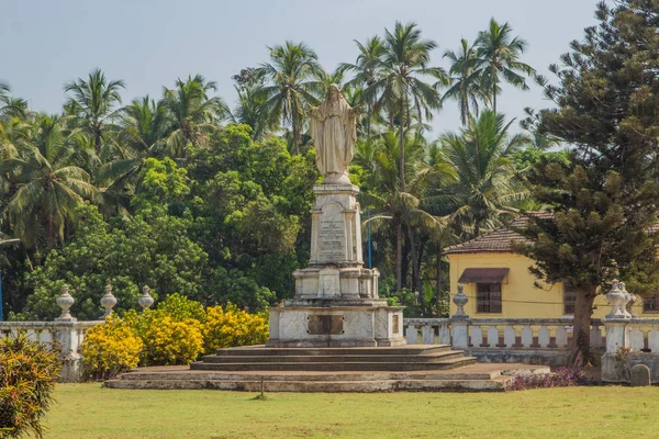 Sacred Heart of Jesus, statue at the yard of St. Catherine Cathe