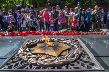 Almatı, Kazakistan - 9 Mayıs: Zafer Bayramı kutlama (zafer 