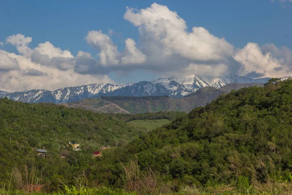 Mountains landscape, Tien-Shan Mountains, Almaty, Kazakhstan — Stock Photo, Image