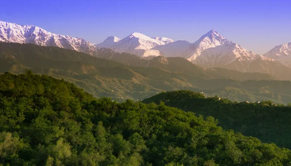 Hory krajina, Tien-Shanu, Almaty, Kazachstán — Stock fotografie