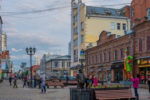 エカテリンブルク ロシア連邦 2017 Weiner エカテリンブルクの歴史的中心部の通り Vaynera ストリート ローカル アルバート — ストック写真