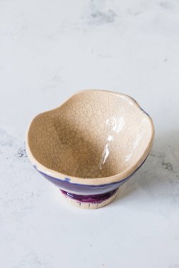 Seramik kase el yapımı. Menekşe bej küçük kase