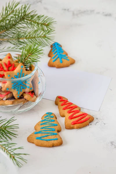 Soubory cookie na vánoční téma. Silvestrovské a vánoční přání, prostor — Stock fotografie