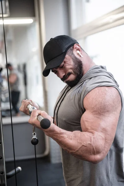 Strong Young Man Beard His Heavy Training Heavy Weights Sport — Stock Photo, Image