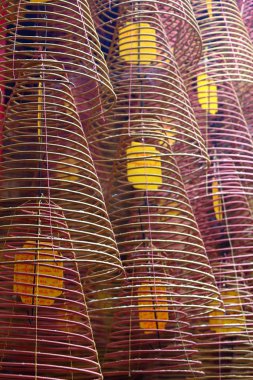 renkli tütsü çubukları