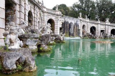Kraliyet Sarayı (Reggia) Casrta