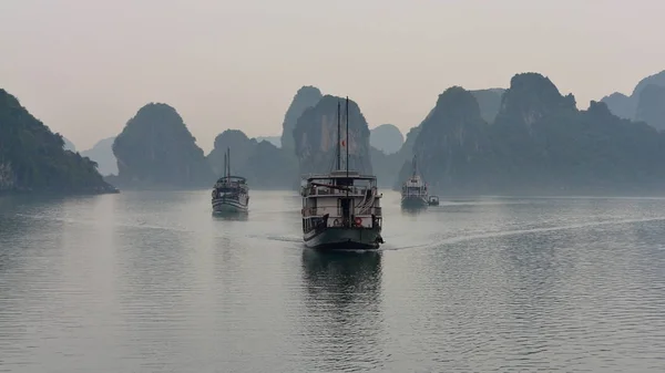 Zatoka Halong, vietnam Zdjęcia Stockowe bez tantiem