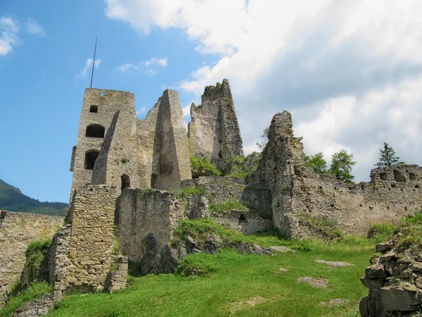 Zříceniny hradu Likava Stock Fotografie