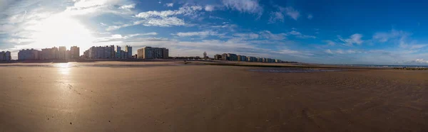 Vista sulla spiaggia in autunno — Foto Stock