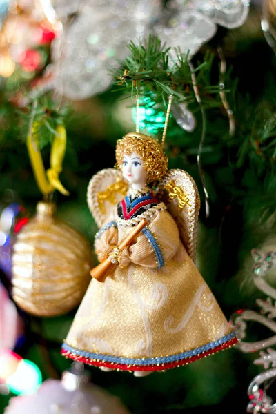 Bonitos Brinquedos Árvore Natal Brunch Árvore Menina Anjo Outros — Fotografia de Stock
