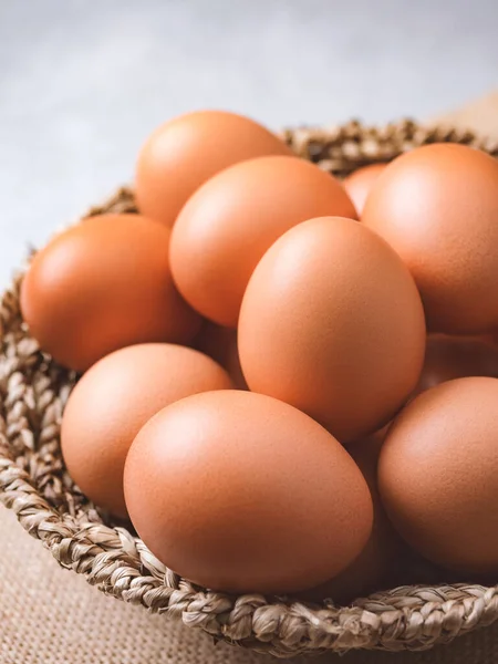 Citra Dekat Telur Ayam Organik Adalah Salah Satu Bahan Makanan — Stok Foto