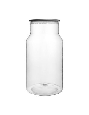 Boş şeffaf PET, beyaz arkaplanda izole edilmiş konserve ve muhafaza için çalkalayabilir.