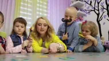 Çocuk masa oyunları oyun