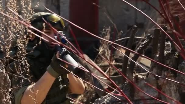 Soldado Guerra Con Armas Soldados Jóvenes Con Armas Soldado Equipo — Vídeos de Stock