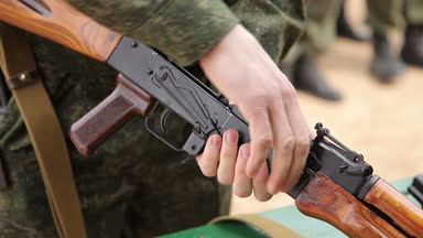 Askeri silah aslayeniden