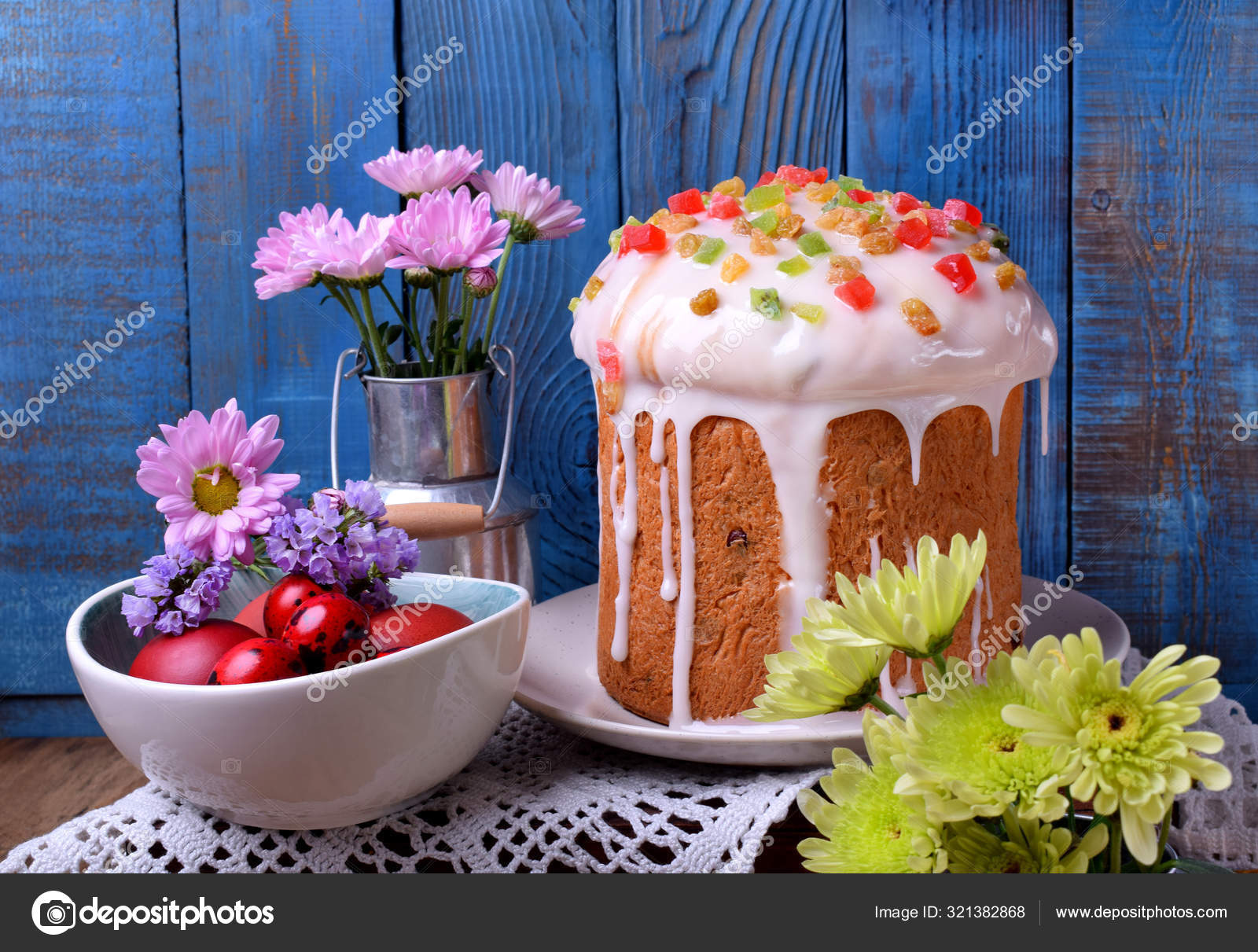 Пасхальный кулич акварелью