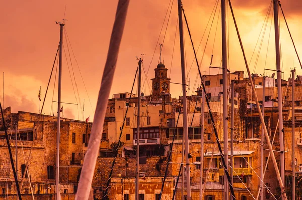 Różowy Wieczorem Senglea Wieża Zegarowa Maritime Museum Malta — Zdjęcie stockowe