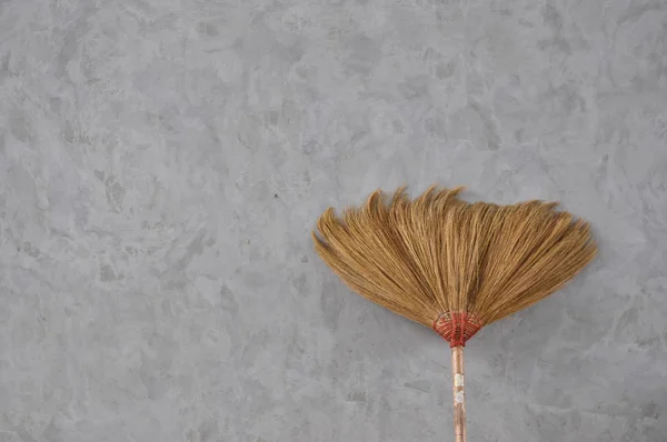 Beton duvar süpürge