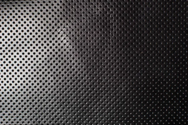 Preto e branco gradiente perfurado fundo textura de couro — Fotografia de Stock
