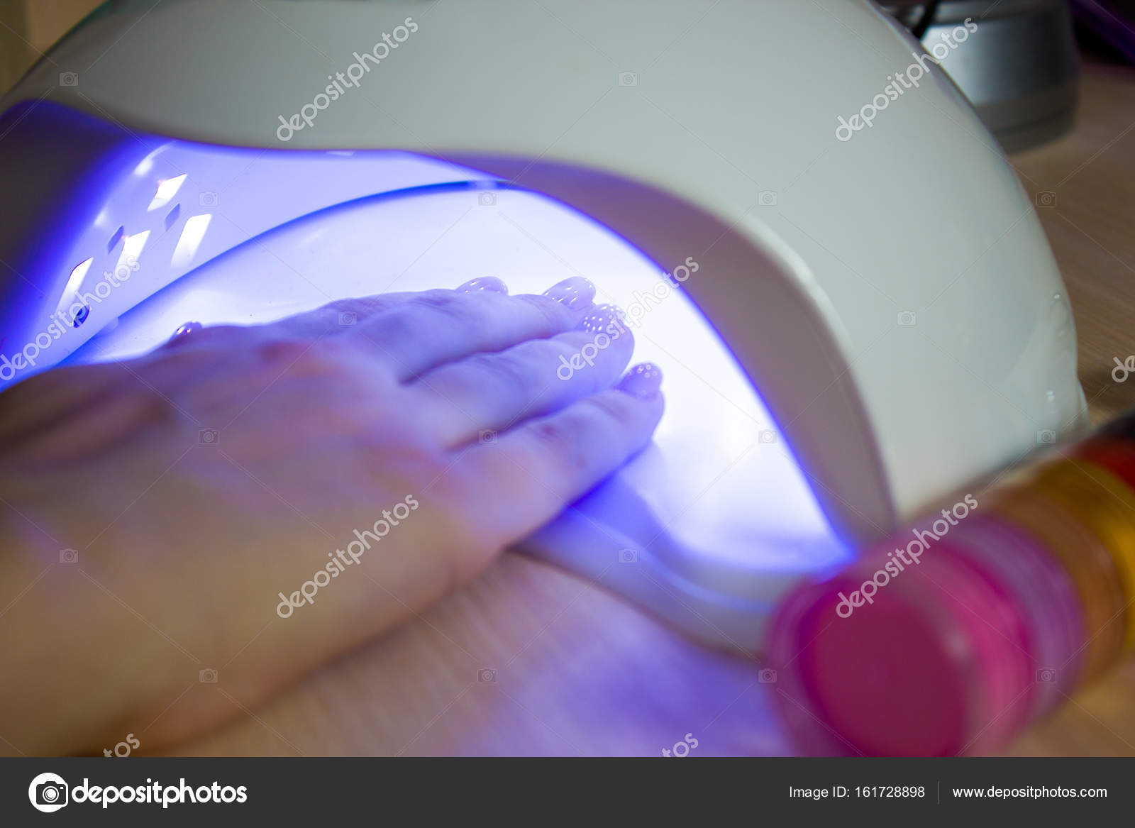 Professional ultraviolet nail manicure lamp drying shell gel polishing